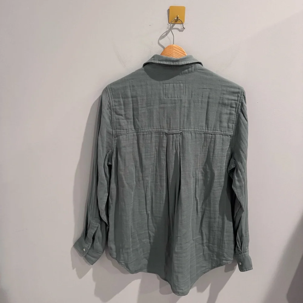 Rails Ellis Cotton Gauze Button Up Shirt in Aloe, Size S - Picture 11 of 13